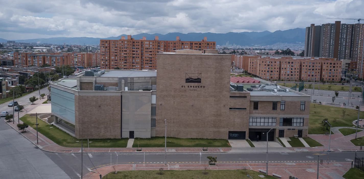 Colegio y teatro El Ensueño, Bogotá D.C.. Imagen de portada.